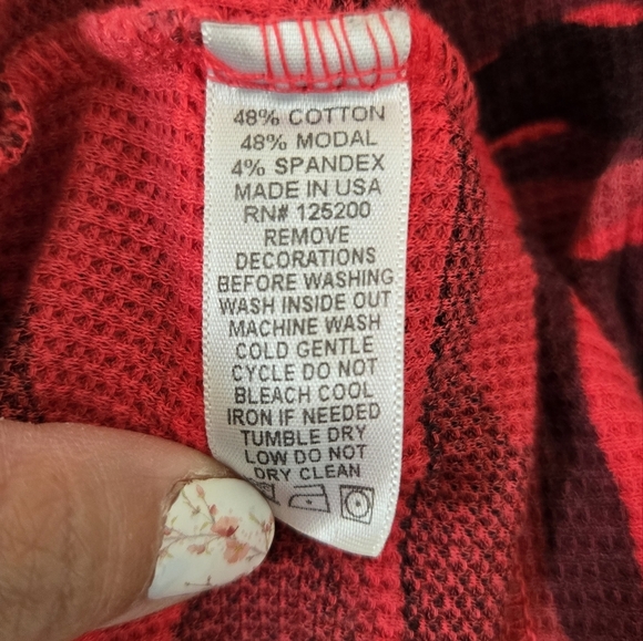 T2Love Red Camo Girls Hooded Shirt size 10 - Picture 4 of 4